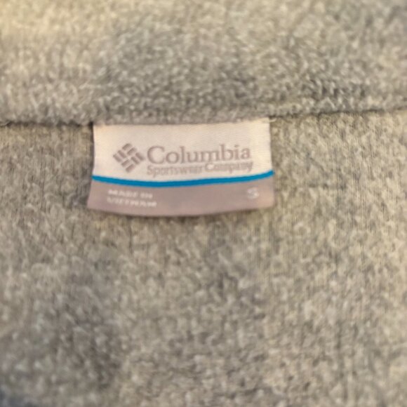 Columbia Sweater - Picture 3 of 3